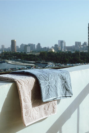 Flower Bath Towel (140*70cm)