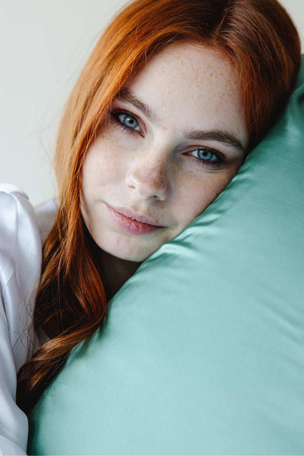 Satin Pillowcase + Pack