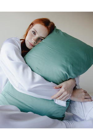 Satin Pillowcase + Pack